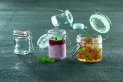 Des réceptions chics avec la verrine jetable